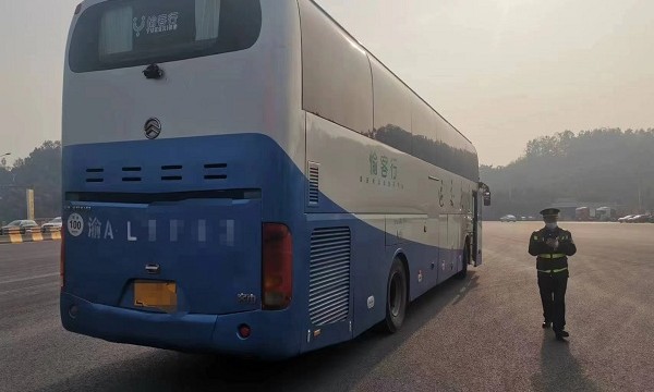 严查客运包车 为春运“暖身”