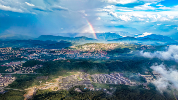 202509011941001722434806