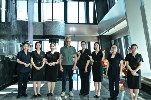 2025090910452152792182 2025090910452152792182