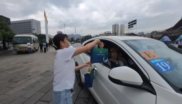 25f98ef27d37b247fd29e9e7da9c2ea7