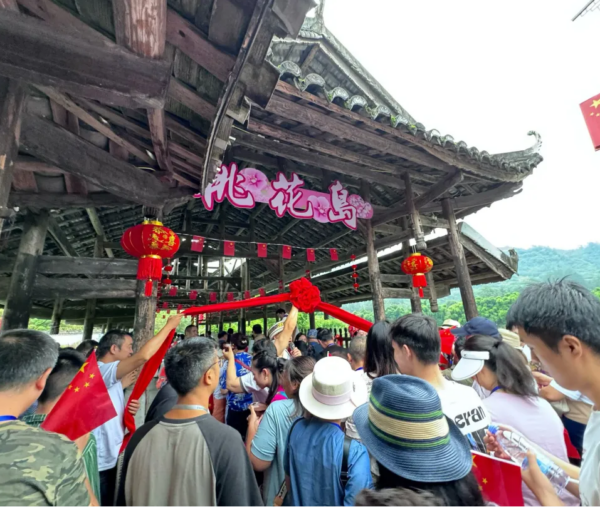 2d5a66e06c5051296cd42c7ea9aa3e28