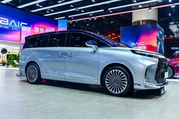 202511211631391681998566